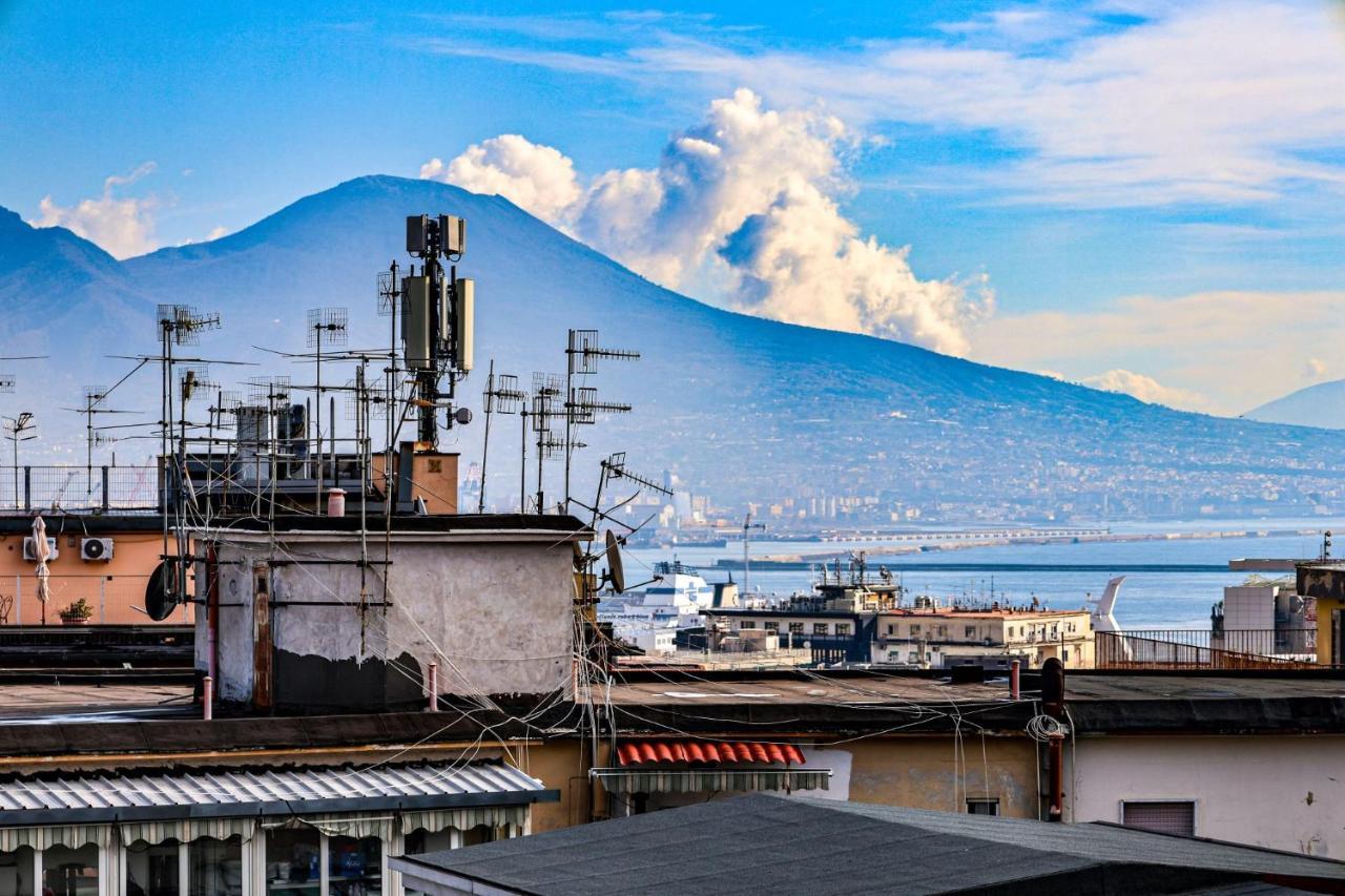 Cuore Napoli Centro Екстериор снимка