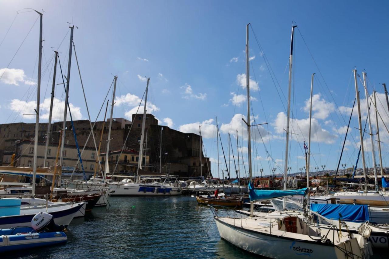 Cuore Napoli Centro Екстериор снимка