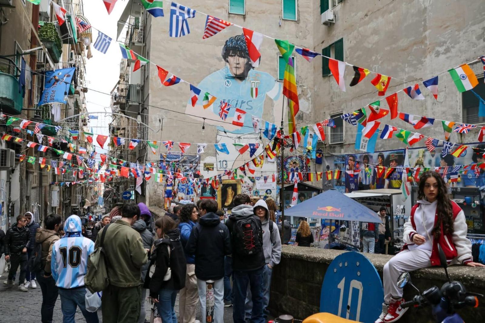 Cuore Napoli Centro Екстериор снимка